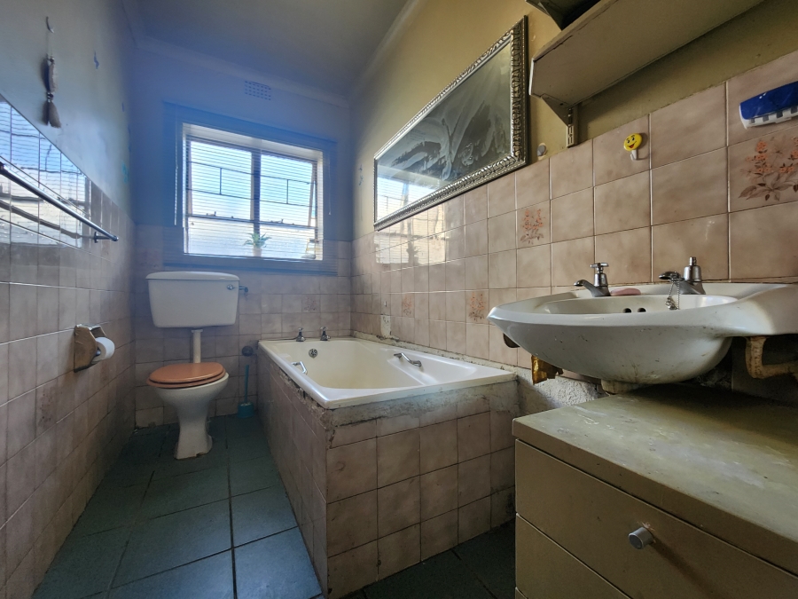 3 Bedroom Property for Sale in Devon Park Western Cape